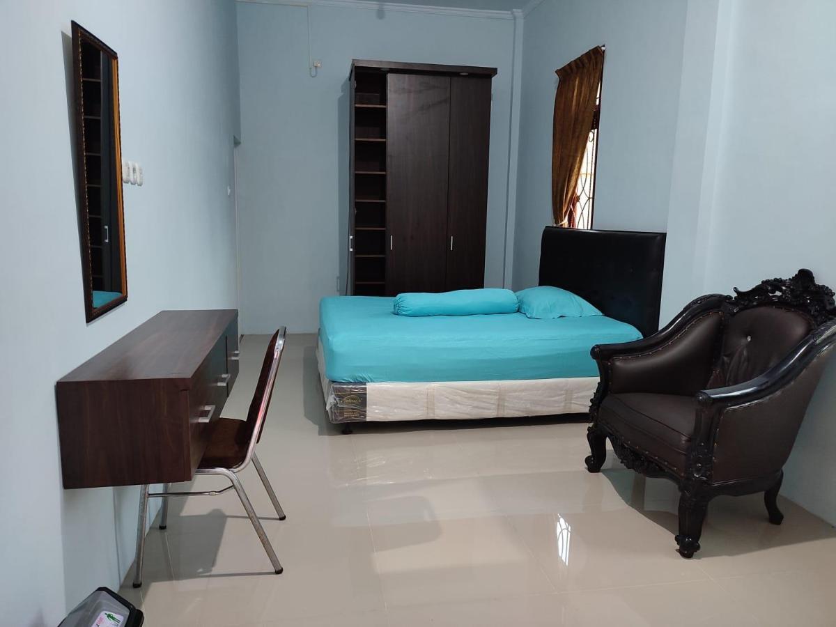 M1 Residence Manado Exteriör bild